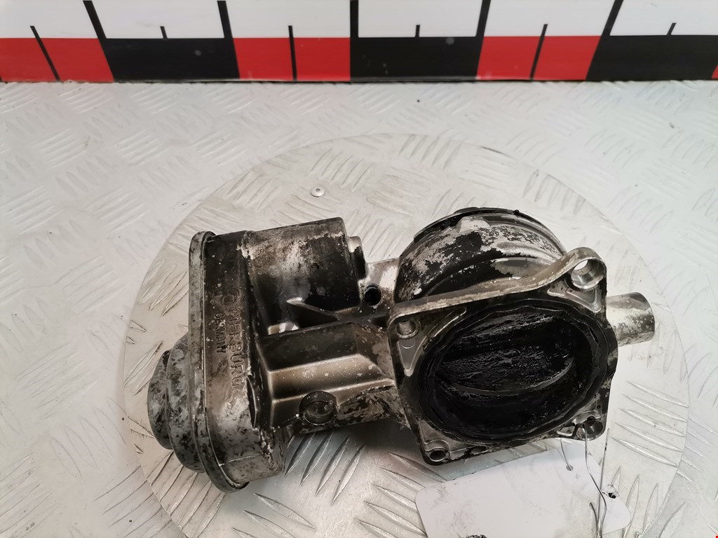 Заслонка дроссельная электрическая VOLKSWAGEN Touareg 2002-2010