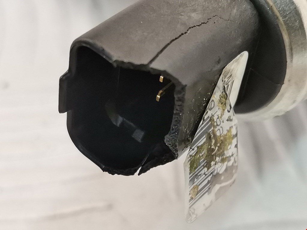 Датчик давления топлива FORD Mondeo III 2000-2007