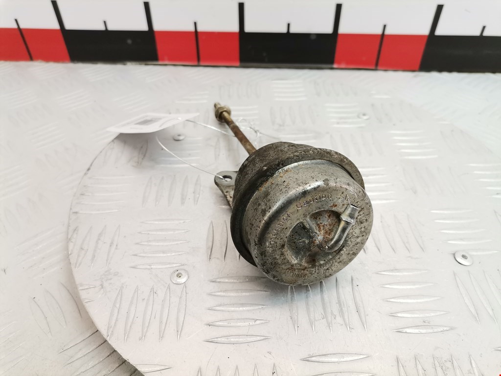 Моторчик привода (положения воздушных) заслонок (актуатор сервопривода турбины) AUDI A3 8P 2003-2013