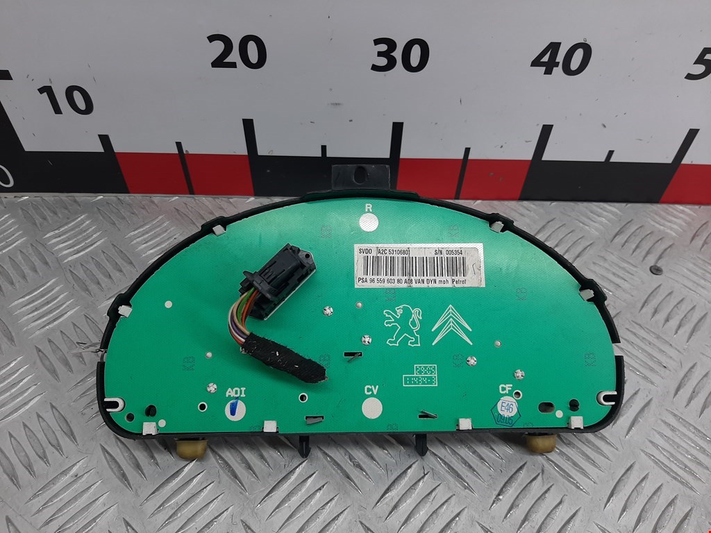 Панель приборов (щиток) PEUGEOT 1007 2005-2009