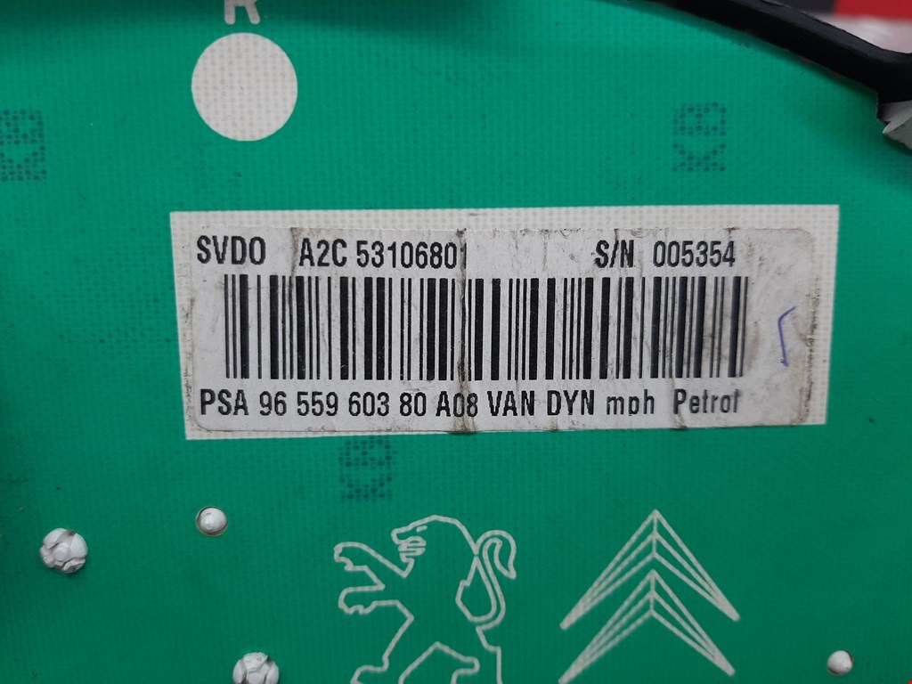 Панель приборов (щиток) PEUGEOT 1007 2005-2009