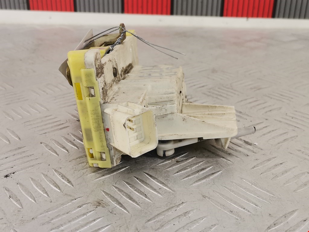 Замок двери задней правой FORD Focus I 1998-2005