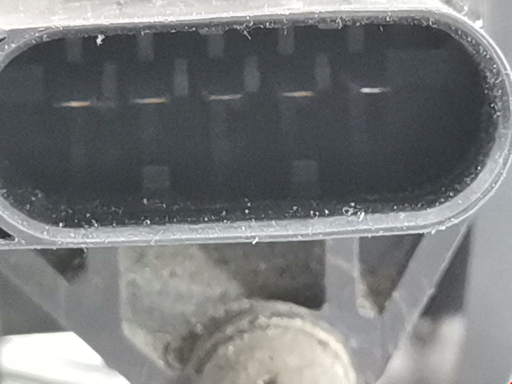 Расходомер воздуха (массметр, датчик ДМРВ) SKODA Fabia MK1 1999-2006