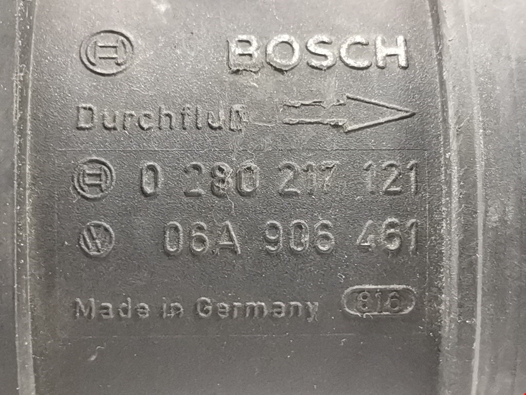 Расходомер воздуха (массметр, датчик ДМРВ) SKODA Fabia MK1 1999-2006