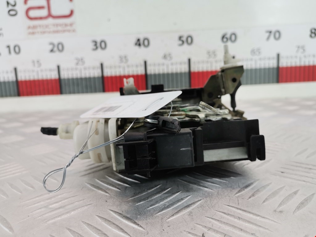 Замок двери передней правой AUDI A3 8L 1996-2003