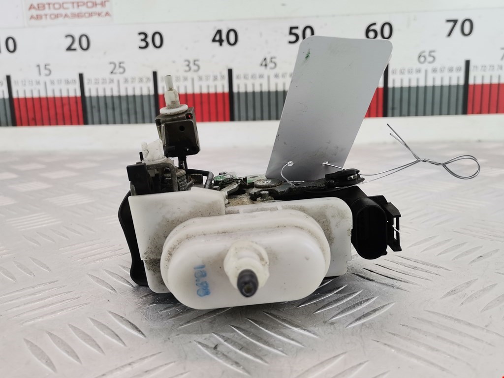 Замок двери передней правой AUDI A3 8L 1996-2003