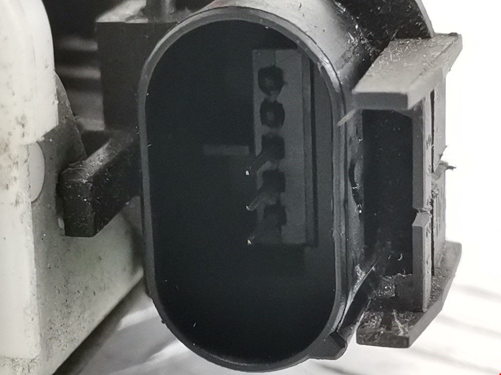 Замок двери передней правой AUDI A3 8L 1996-2003