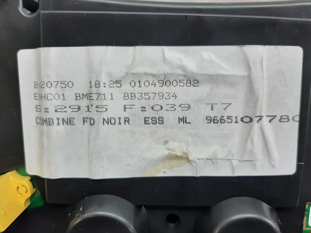 Панель приборов (щиток) PEUGEOT 308 2007-2015