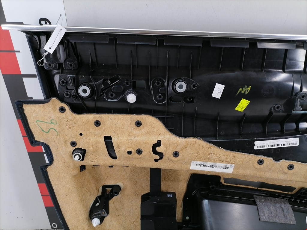 Обшивка двери передняя правая BMW 7er 7 серия F01/F02/F04 2008-2015