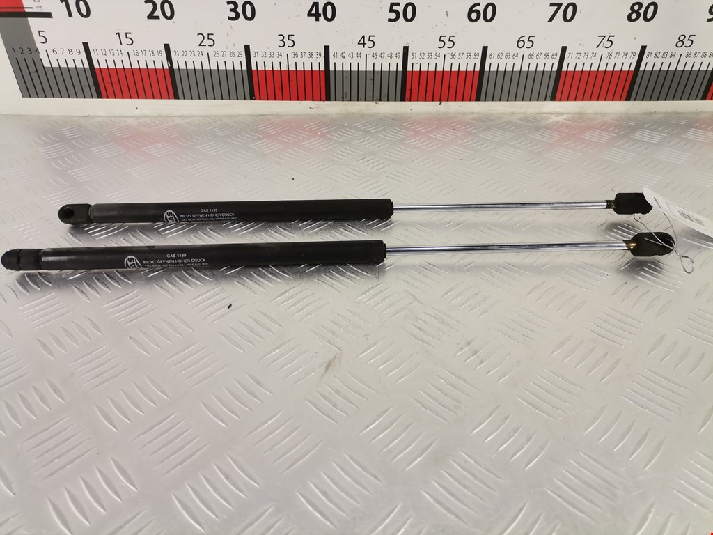 Амортизатор крышки (двери) багажника SEAT Toledo 1991-1999