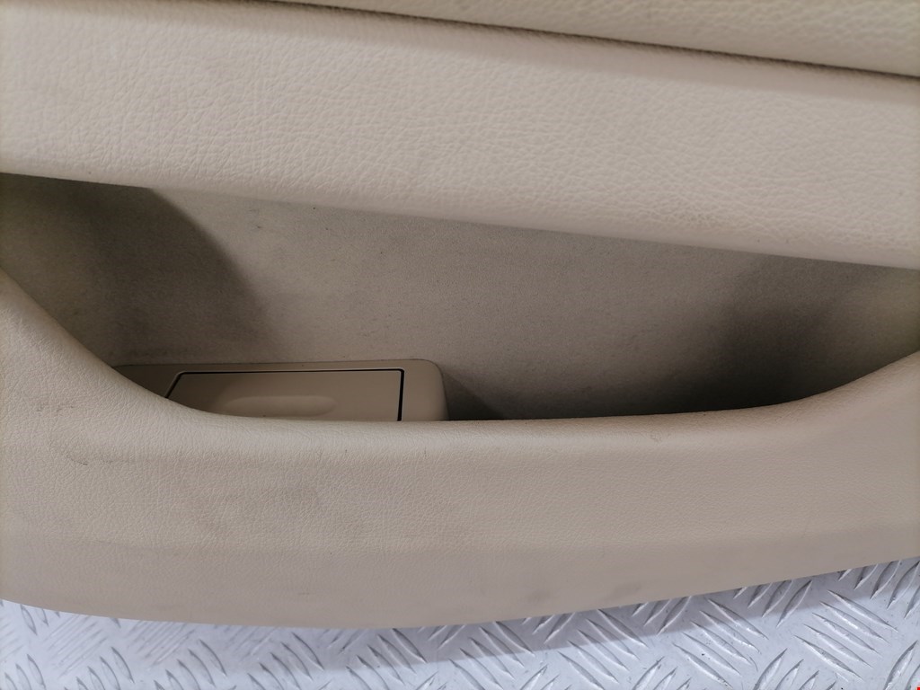 Обшивка двери задняя правая BMW 5er 5 серия F10/F11/F07 2009-2017