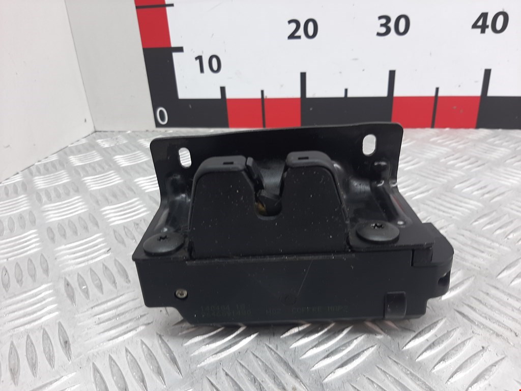 Замок багажника (крышки двери) PEUGEOT 206 1998-2012