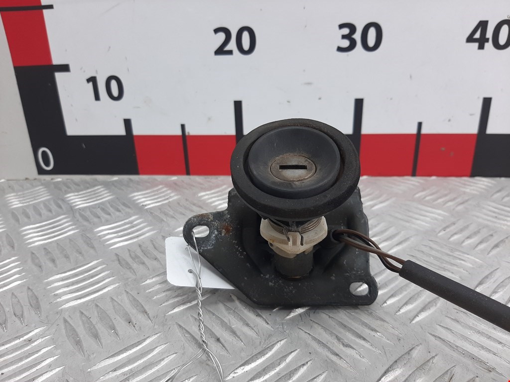 Замок багажника (крышки двери) FIAT Punto II (188) 1999-2007