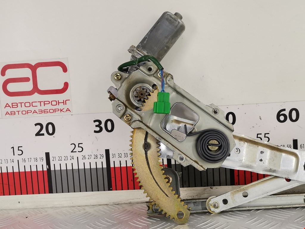 Стеклоподъемник передний правый SUBARU Legacy 1994-1999