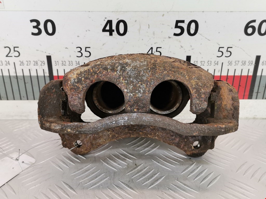 Суппорт передний правый FORD Explorer 1995-2001