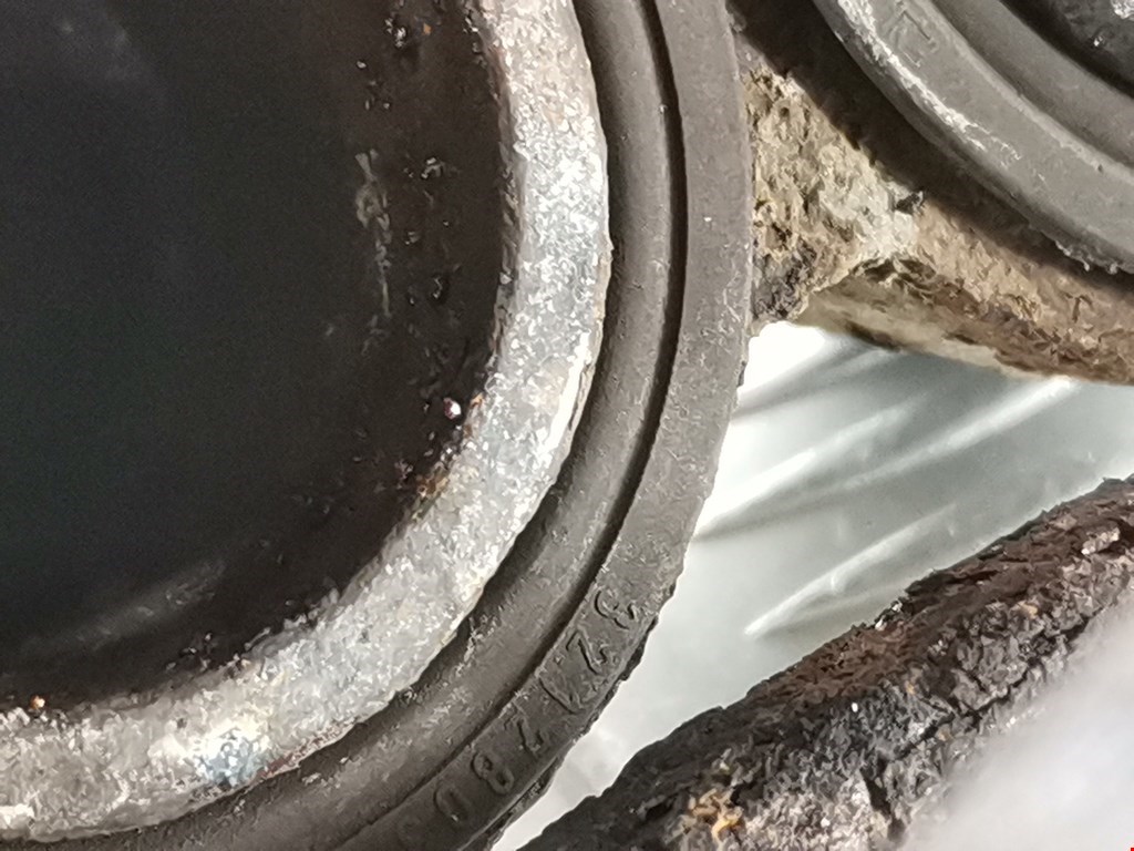 Суппорт передний правый FORD Explorer 1995-2001