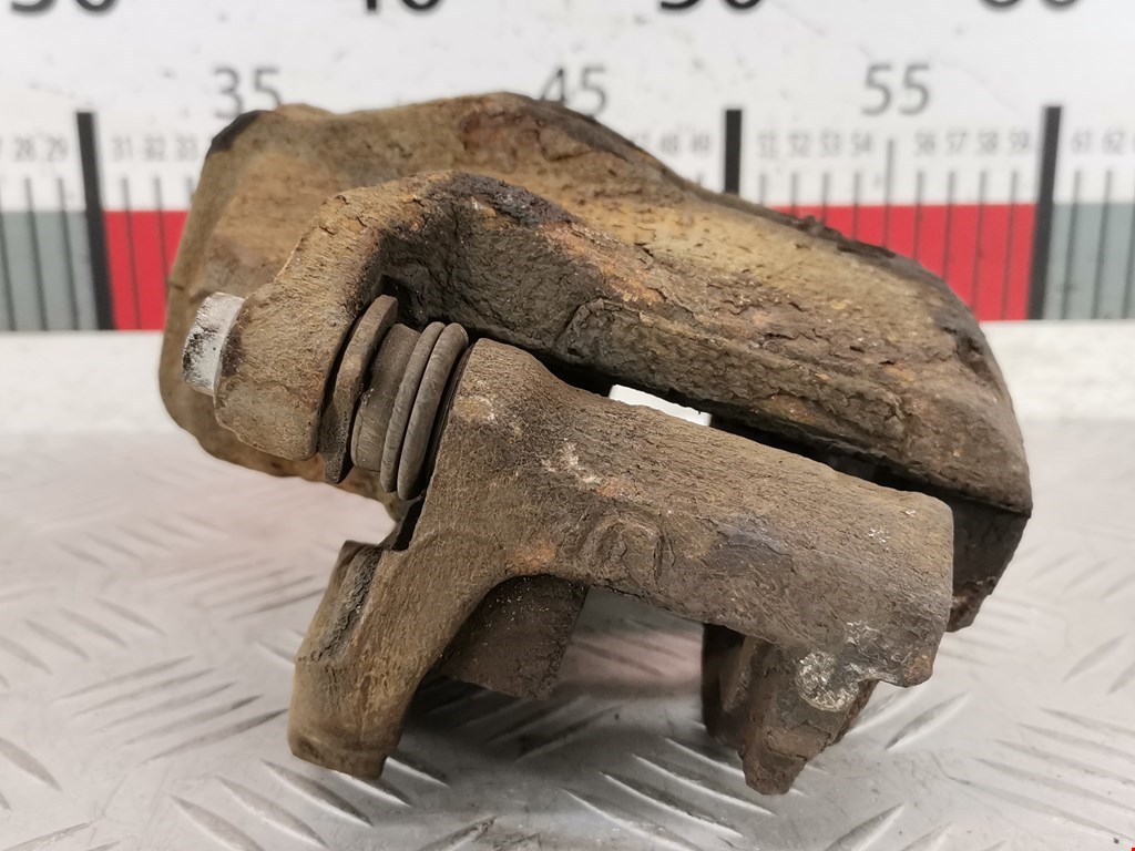 Суппорт передний левый PEUGEOT 207 2006-2015