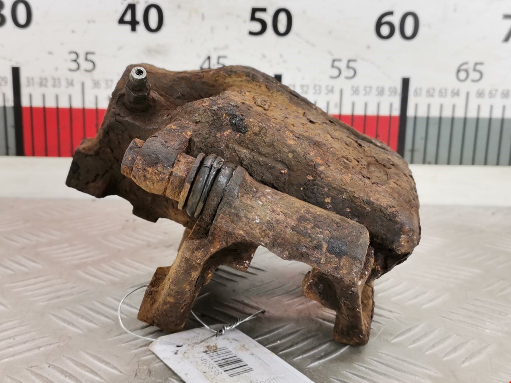 Суппорт передний левый VOLKSWAGEN Passat B5 1997-2005