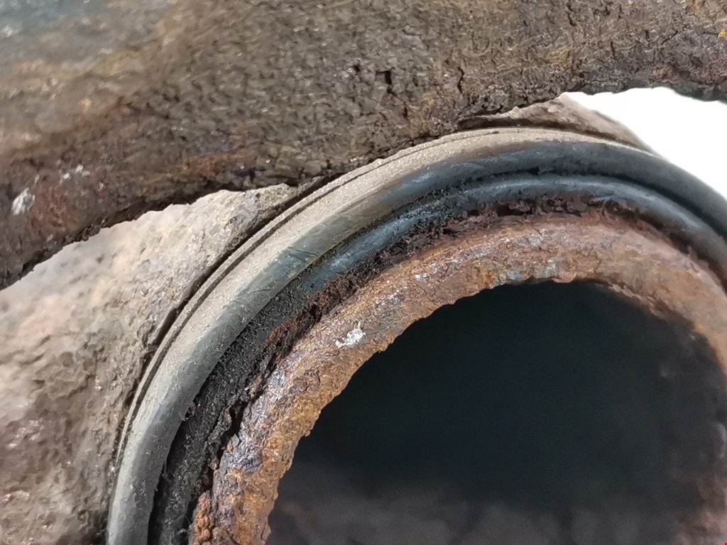 Суппорт передний левый VOLKSWAGEN Passat B5 1997-2005