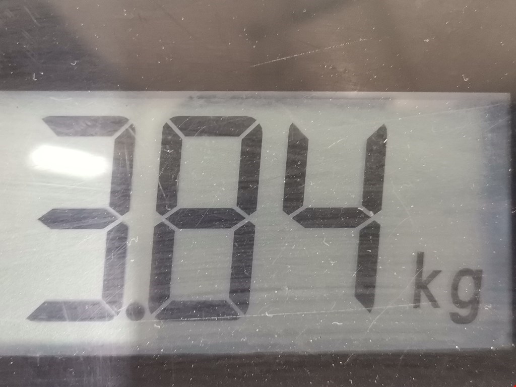 Стекло двери переднее левое MITSUBISHI Space Star 1999-2006