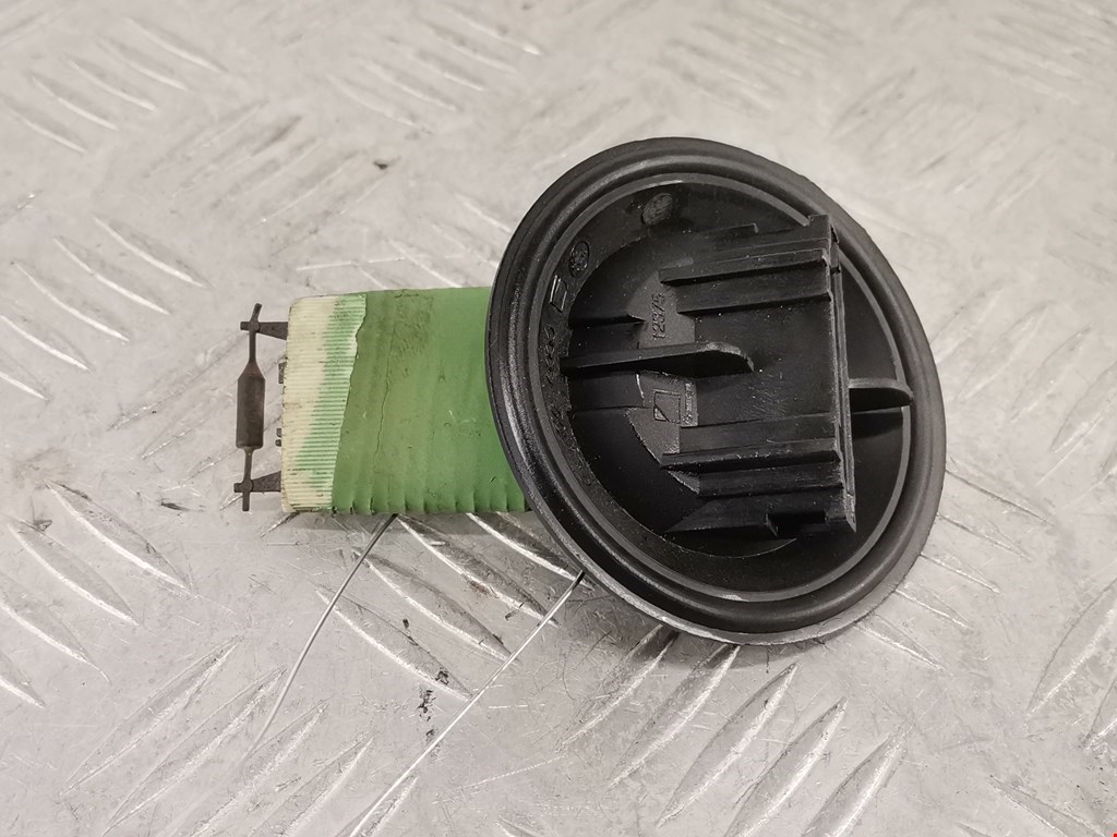 Кнопка стеклоподъемника AUDI A4 B5 1995-2001