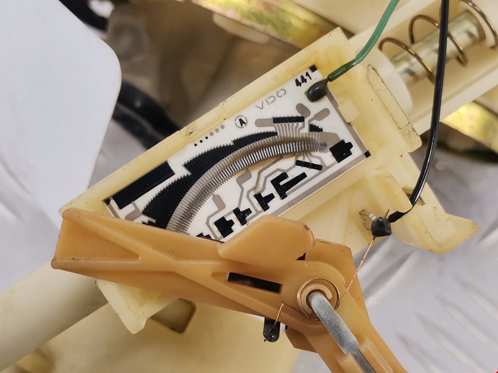 Насос топливный (электрический) SEAT Toledo 1991-1999