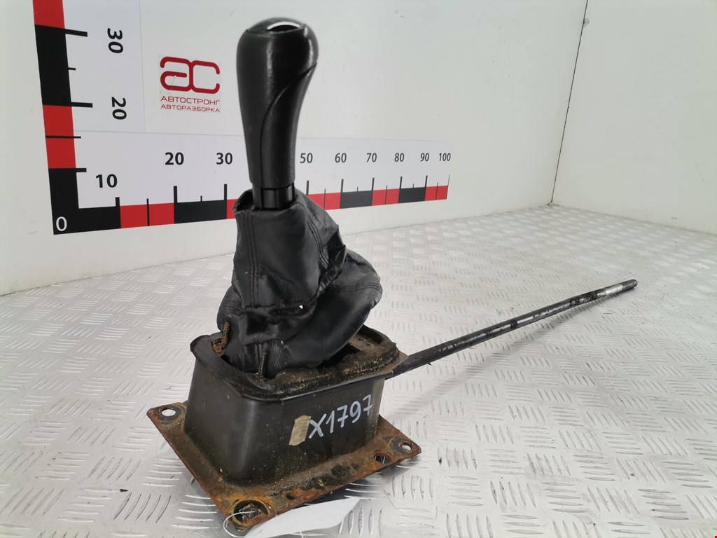 Кулиса (селектор) АКПП/МКПП в салоне SEAT Toledo 1991-1999