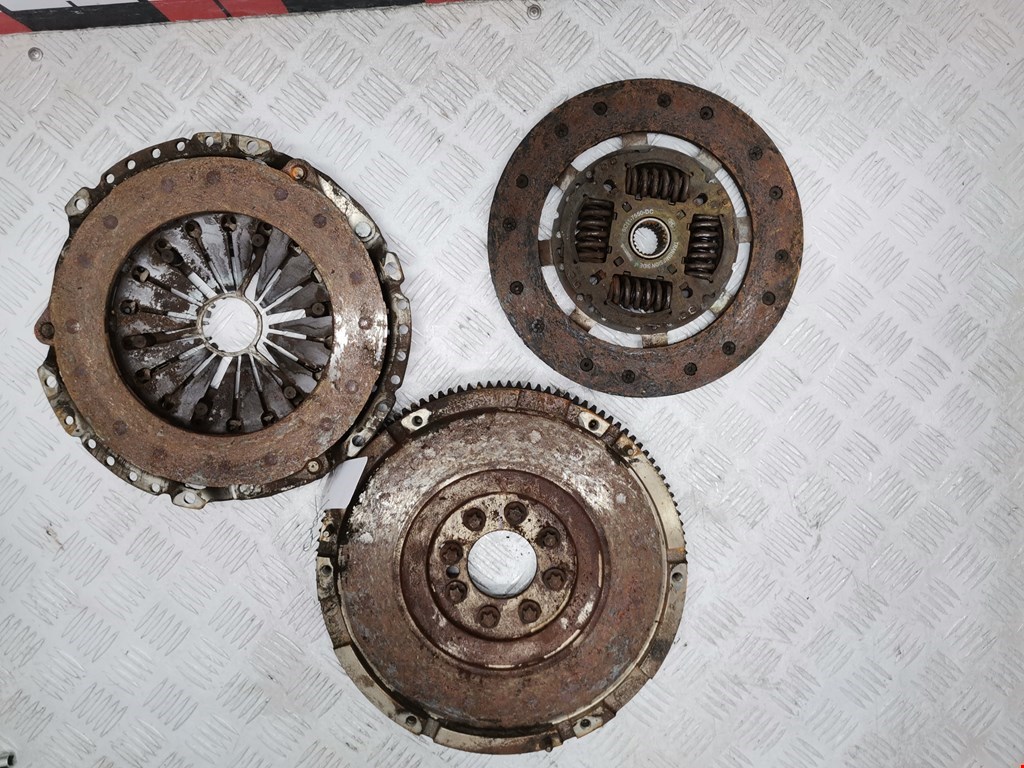 Маховик (демпфер сцепления) FORD Transit 2006-2014