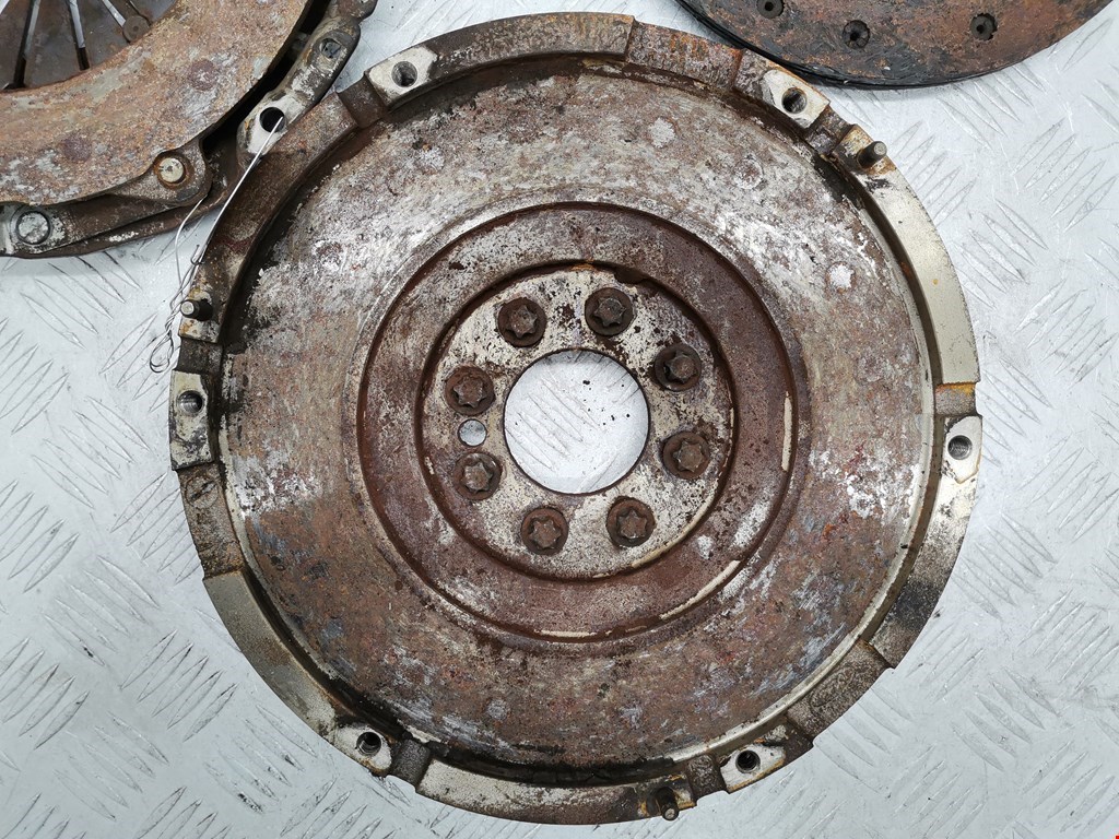 Маховик (демпфер сцепления) FORD Transit 2006-2014