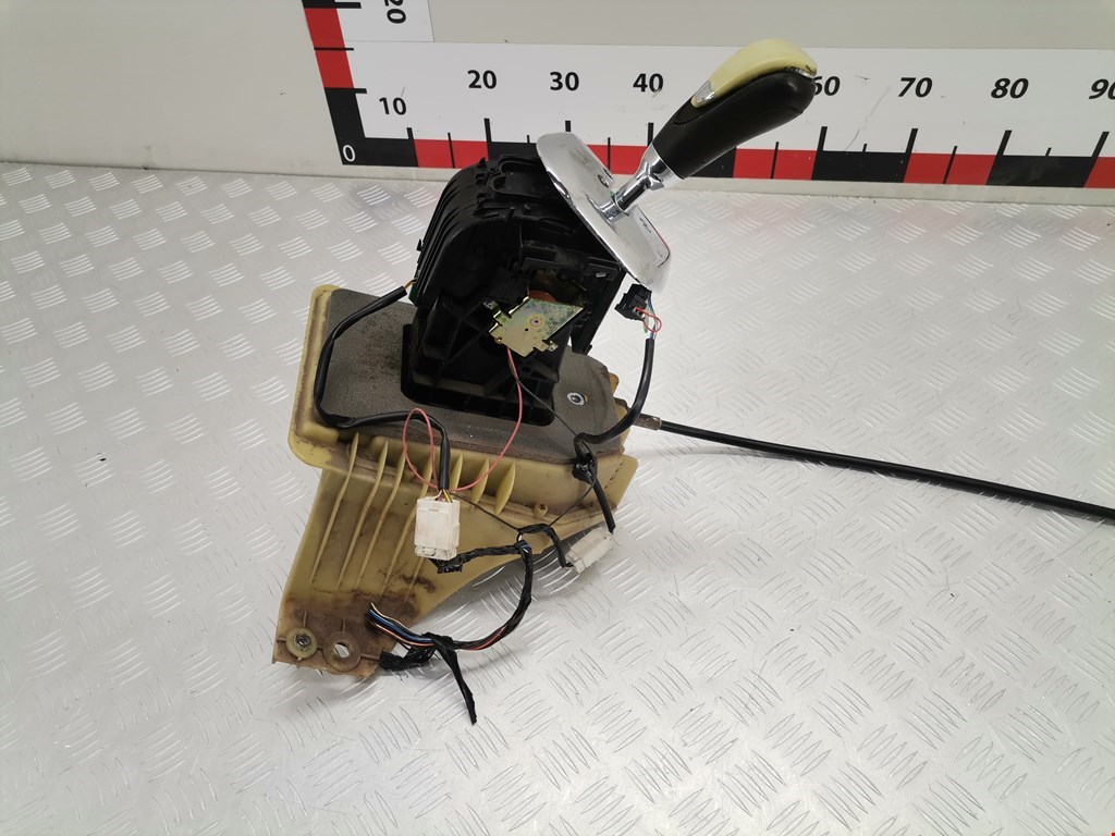 Кулиса (селектор) АКПП/МКПП в салоне FIAT Punto II (188) 1999-2007