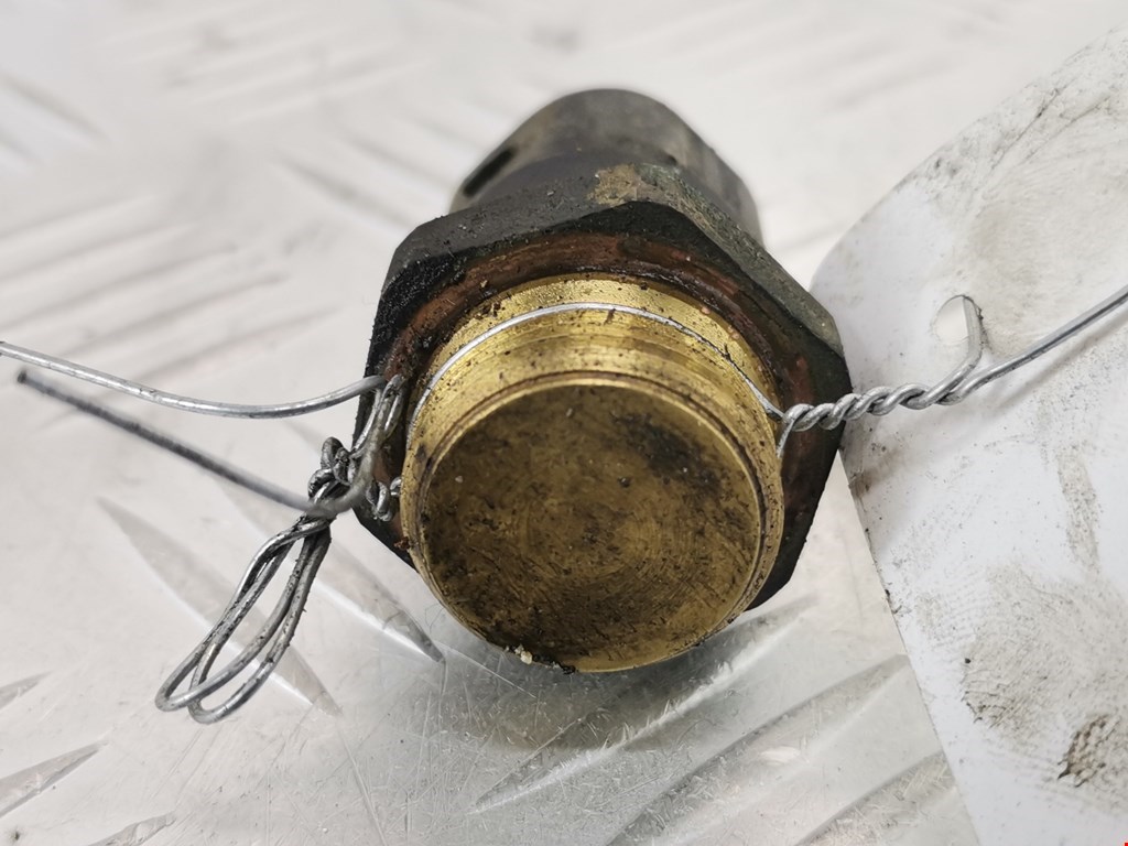 Датчик температуры (охлаждающей жидкости) AUDI A3 8L 1996-2003