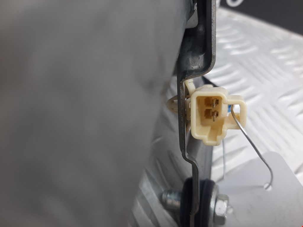 Моторчик стеклоочистителя задний MAZDA Mazda 6 GG 2000-2007