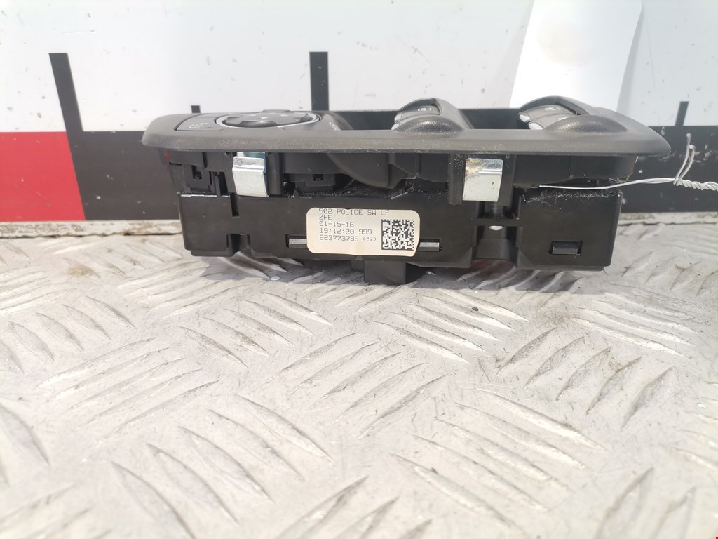 Блок управления стеклоподъемниками FORD Explorer 2011-2019