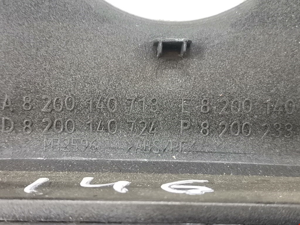 Дефлектор воздушный RENAULT Scenic II 2003-2010