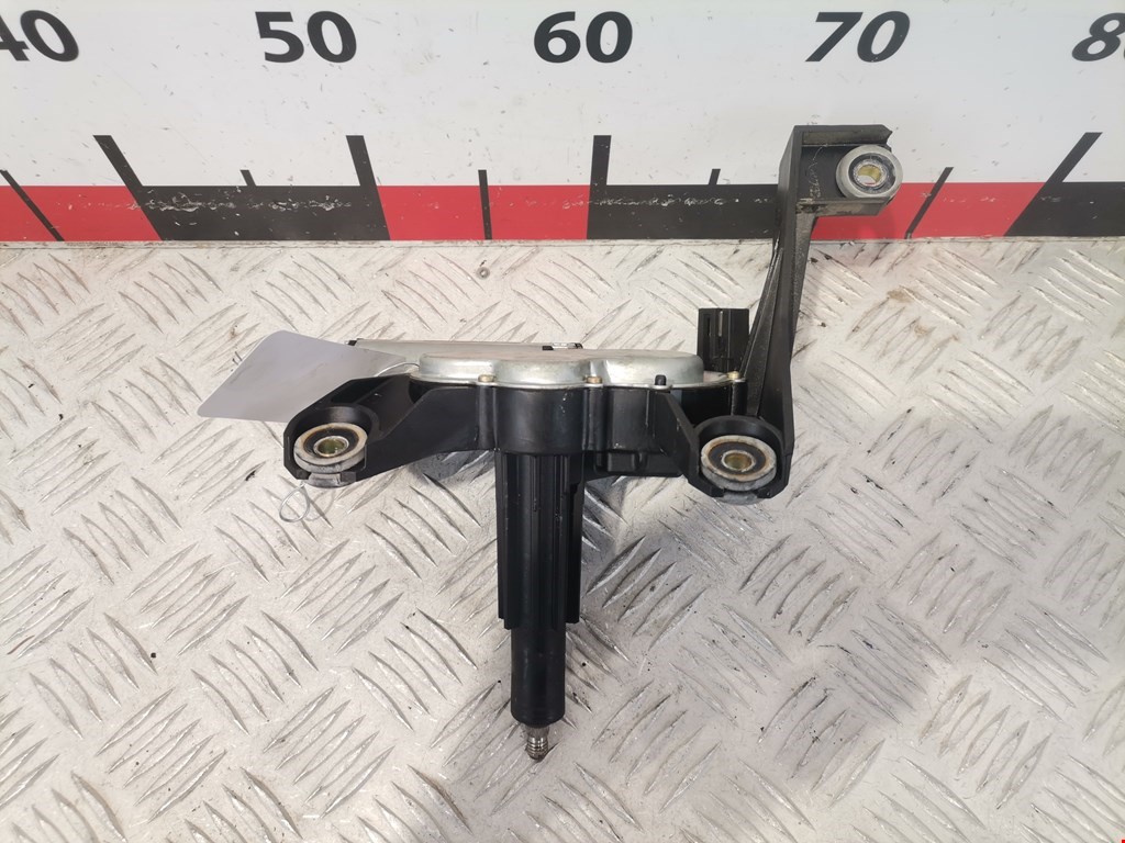 Моторчик стеклоочистителя задний OPEL Astra G 1998-2005