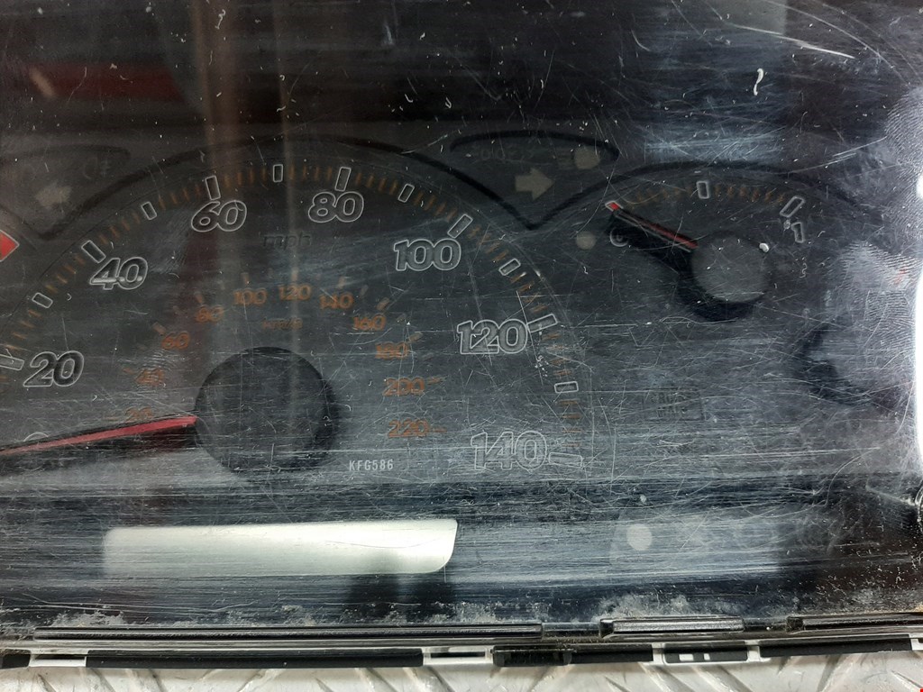 Панель приборов (щиток) HONDA FR-V 2004-2009