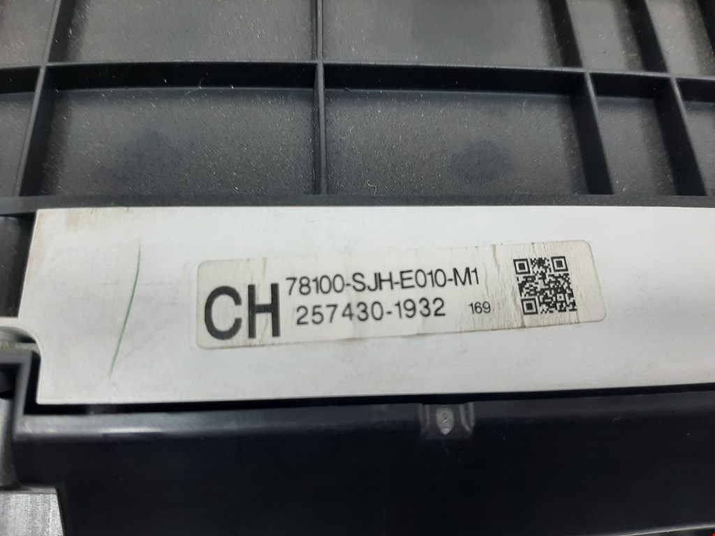 Панель приборов (щиток) HONDA FR-V 2004-2009