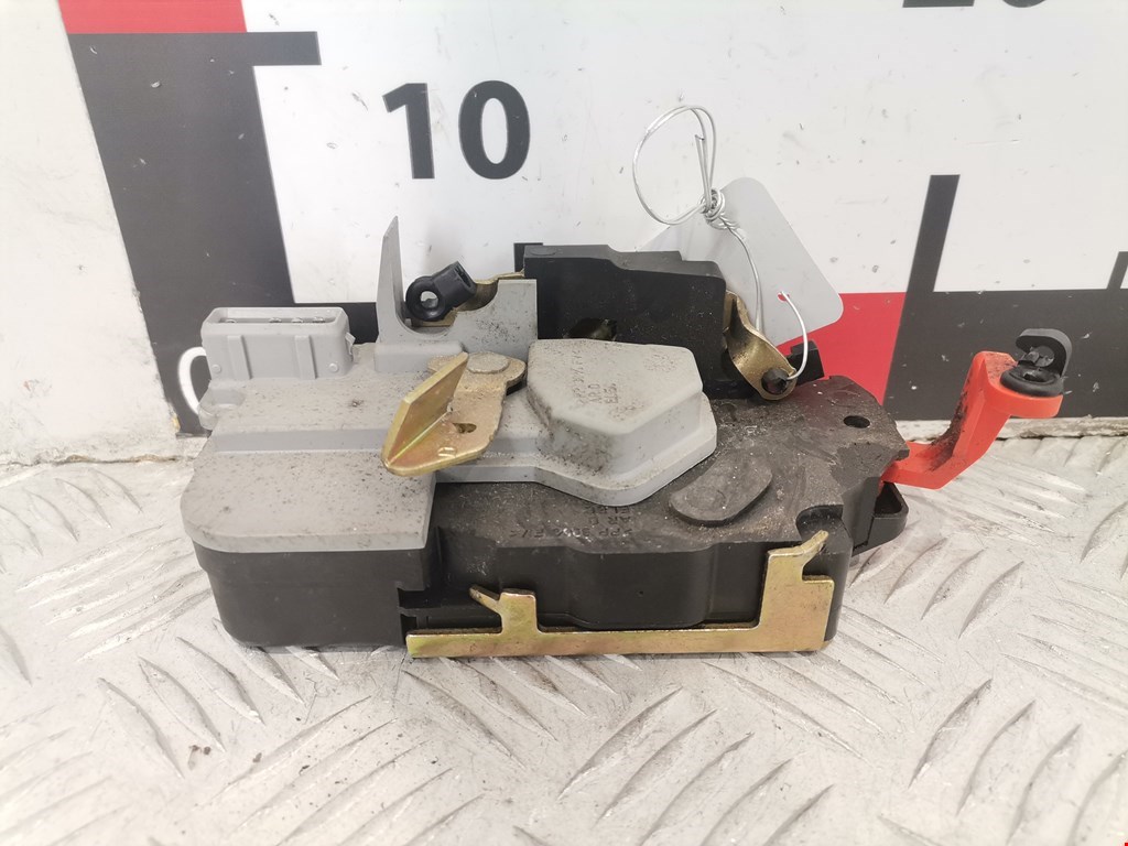 Замок двери задней правой CITROEN Xsara 1997-2000