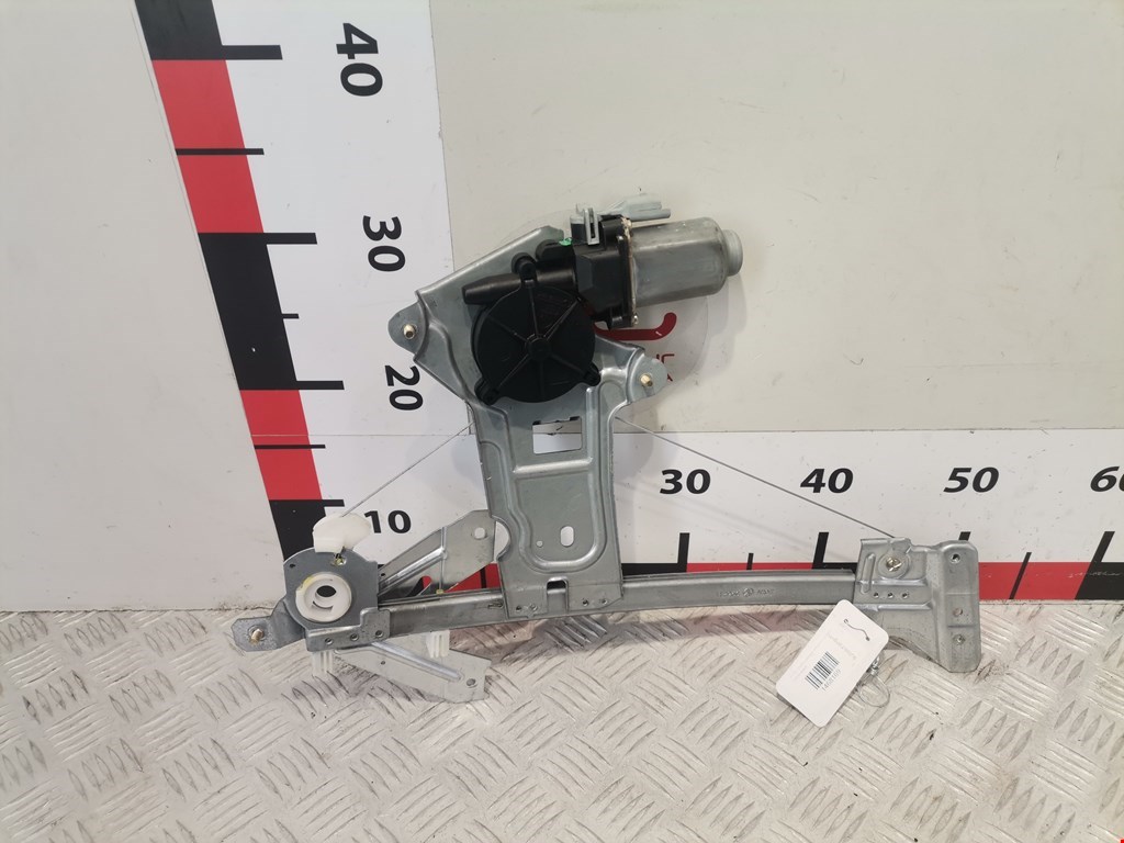 Стеклоподъемник задний правый CITROEN Xsara 1997-2000