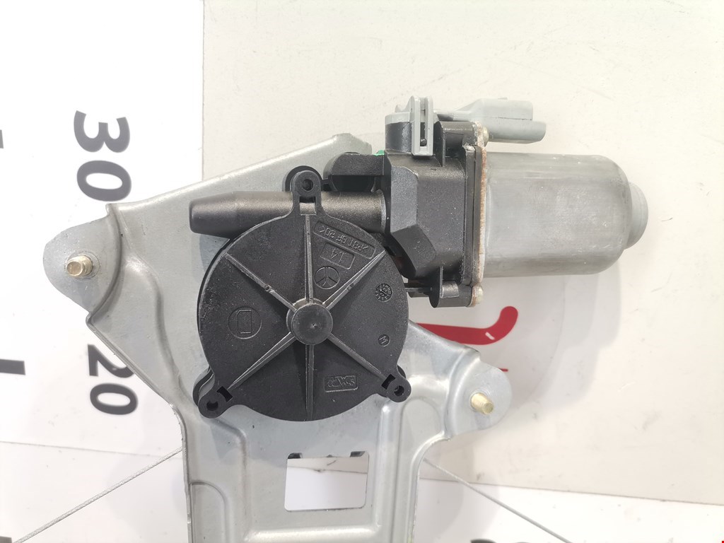 Стеклоподъемник задний правый CITROEN Xsara 1997-2000