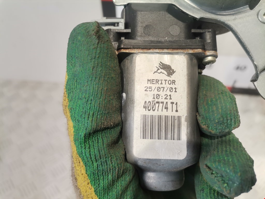 Стеклоподъемник задний правый CITROEN Xsara 1997-2000