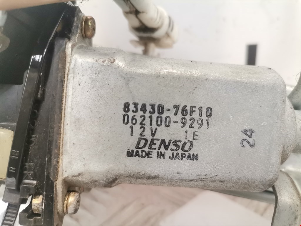 Стеклоподъемник задний правый SUZUKI Liana 2001-2008