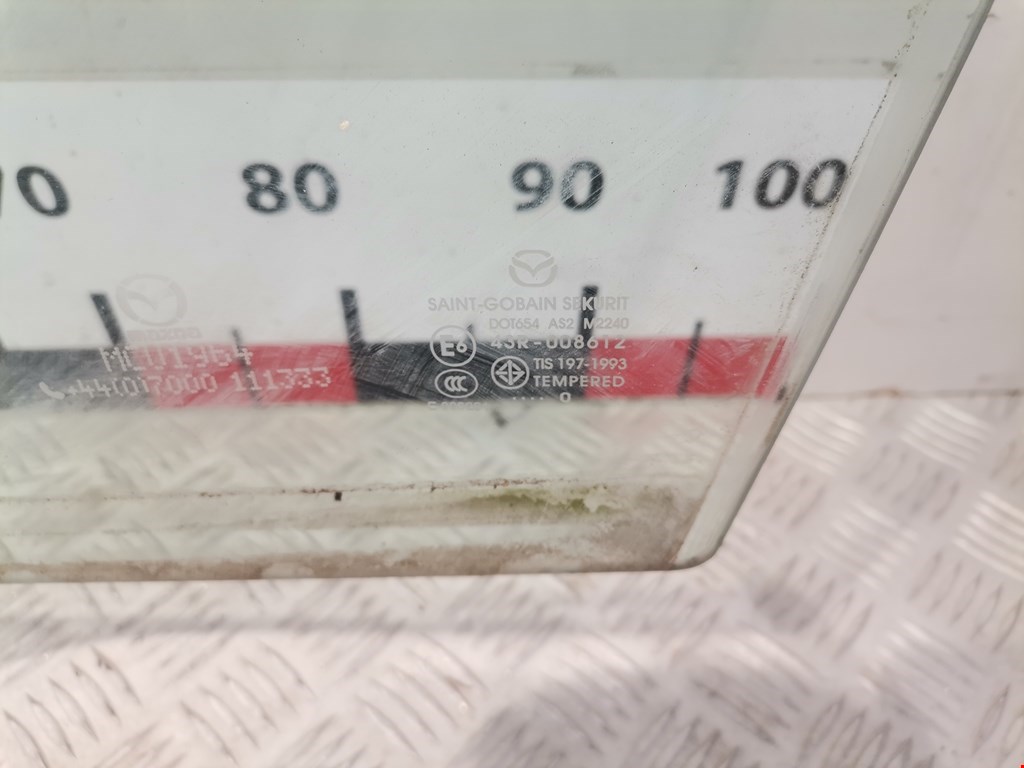 Стекло двери переднее левое MAZDA Mazda 3 BL 2009-2013