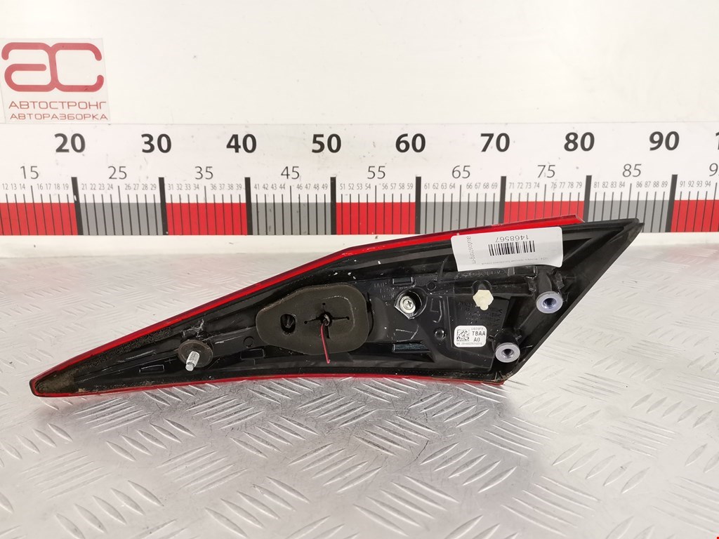 Фонарь задний внутренний левый HONDA Civic 4D 2016-н.в.