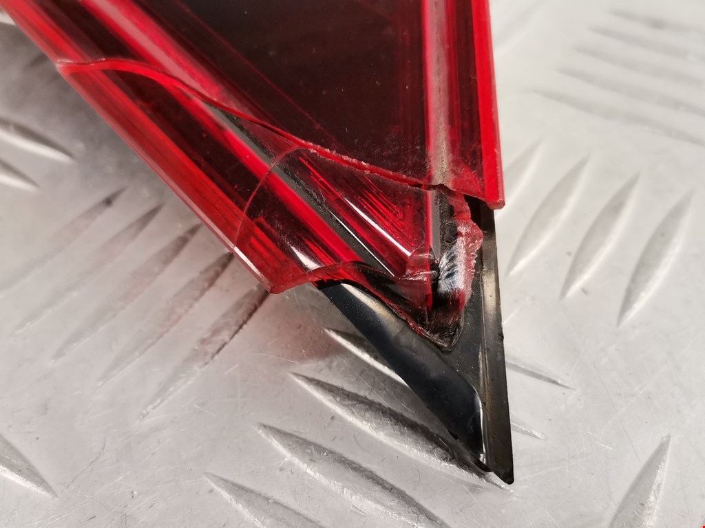 Фонарь задний внутренний левый HONDA Civic 4D 2016-н.в.