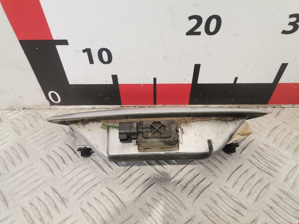 Ручка двери багажника наружная FORD Explorer 2011-2019