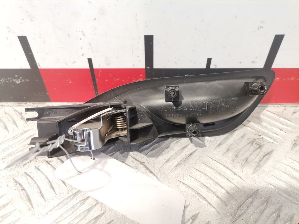 Ручка дверная задняя внутренняя правая CADILLAC SRX 2009-2016