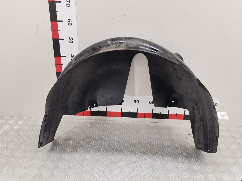 Локер (подкрылок) задний левый CHEVROLET Volt 2010-2015