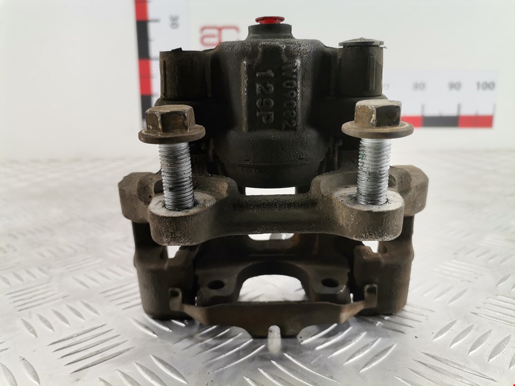 Суппорт задний левый BMW 3er F30/F31/F80 2011-2019