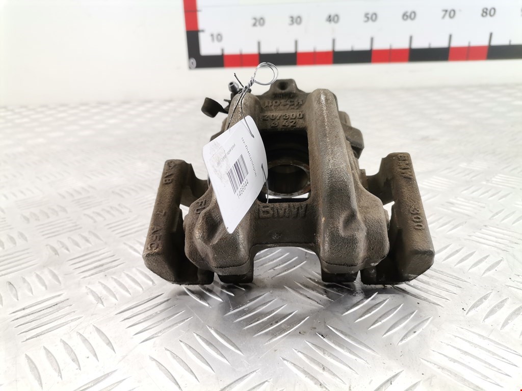 Суппорт задний правый BMW 3er F30/F31/F80 2011-2019